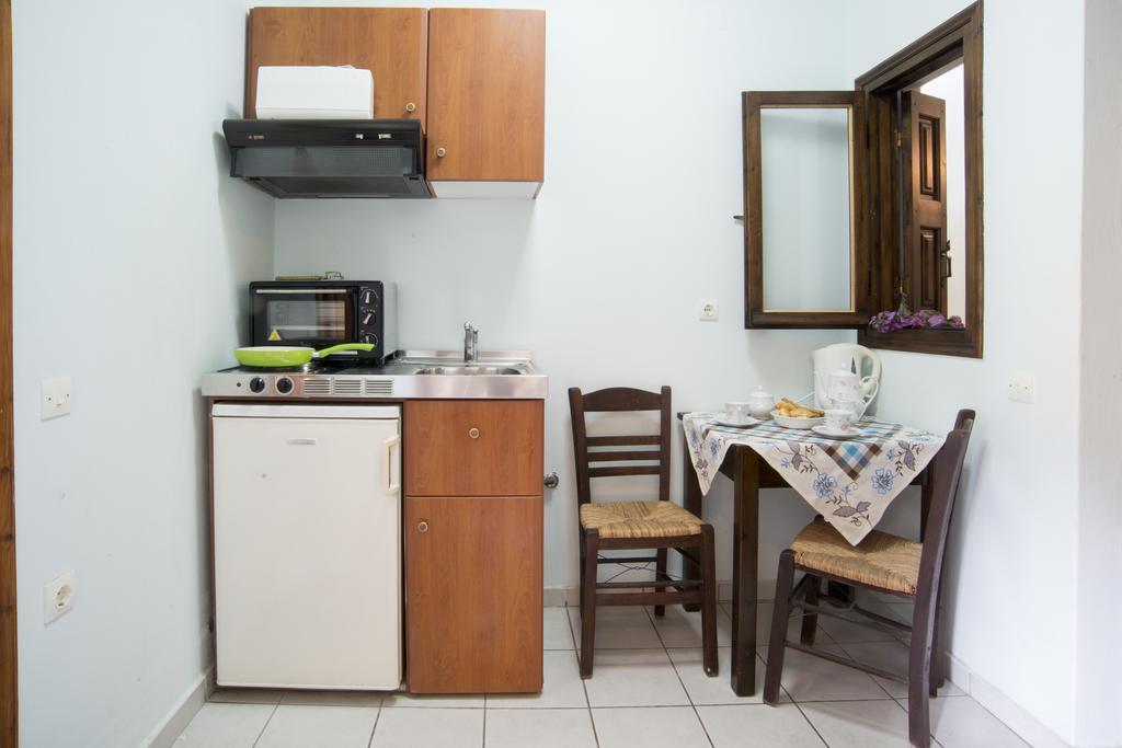 Studios Leandros Lakka  Bagian luar foto